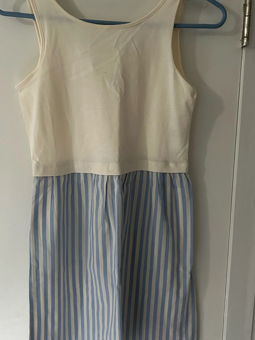 Old Navy Cream Tank Top